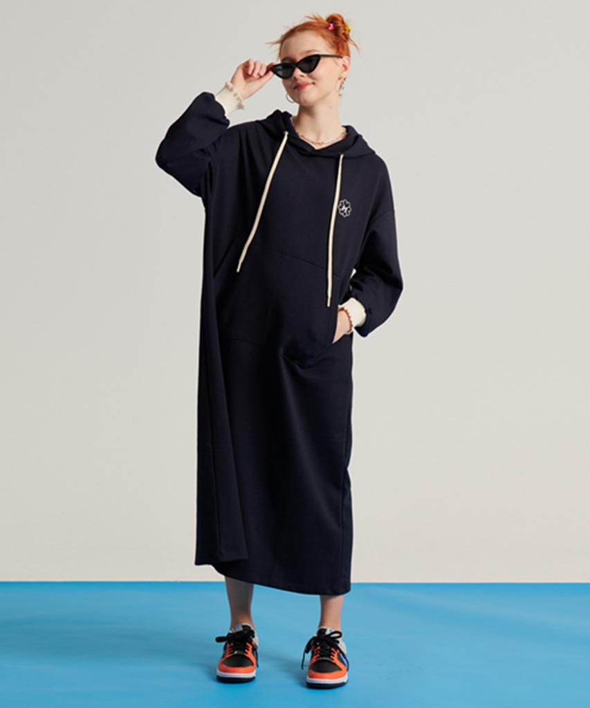 Metapeo Shirred Point Hooded Long Dress Navy