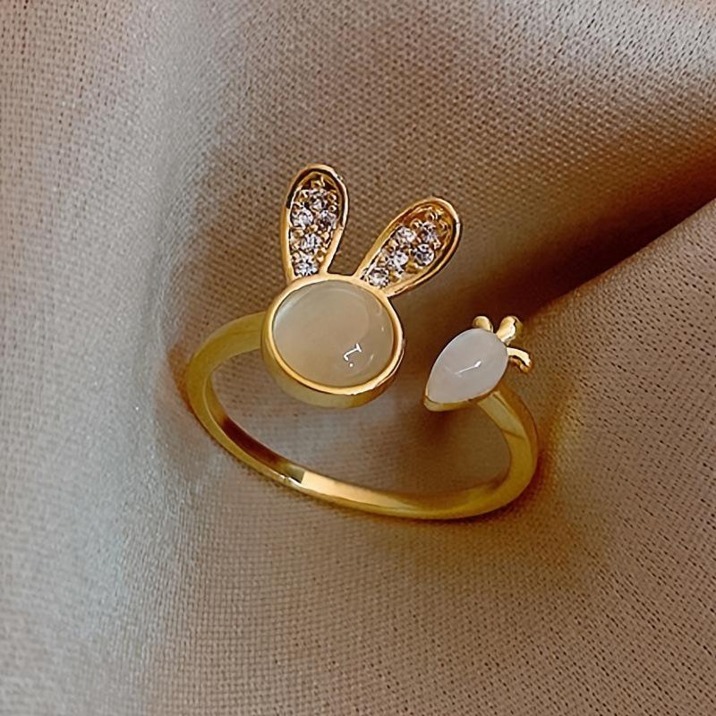 Stylish Rhinestone Cat s Eye Rabbit Ring with Copper Inlay