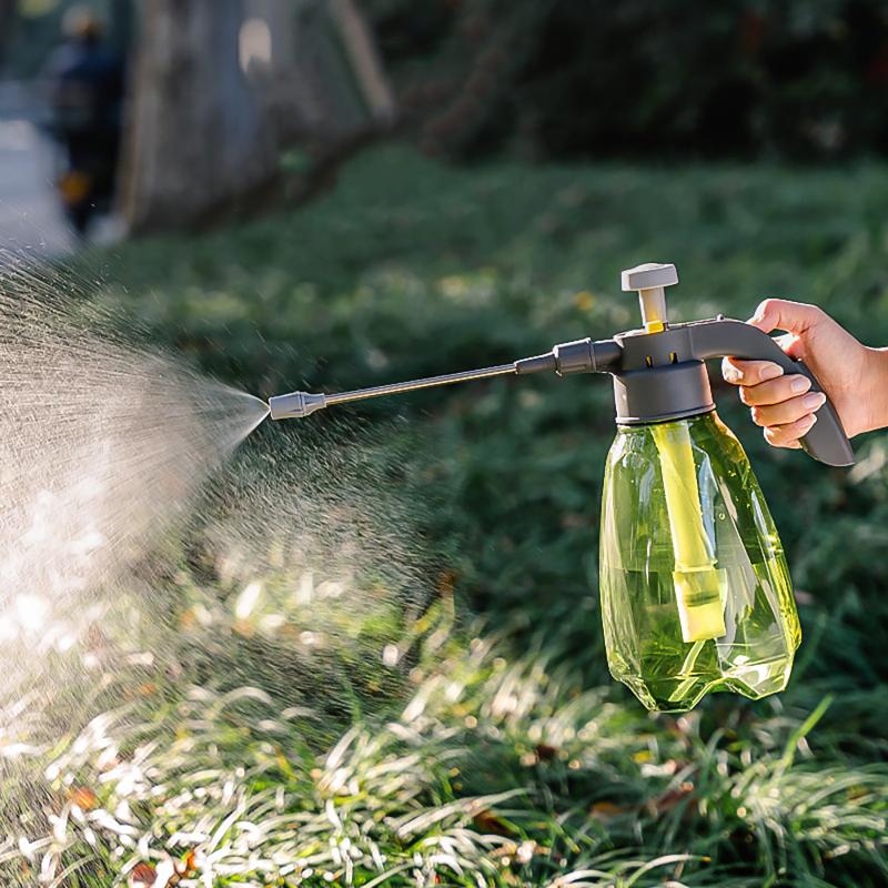1.5L Car Wash Spray Bottle Wash Can Hand-held Car Wash Watering Car Home Gardening Air Pressure Sprayer Cleaning Tools
