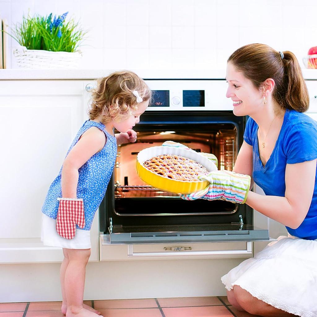 Oven Mitts for Kids, Red Grid Kitchen Gloves Heat Resistant for Cooking Baking Microwave