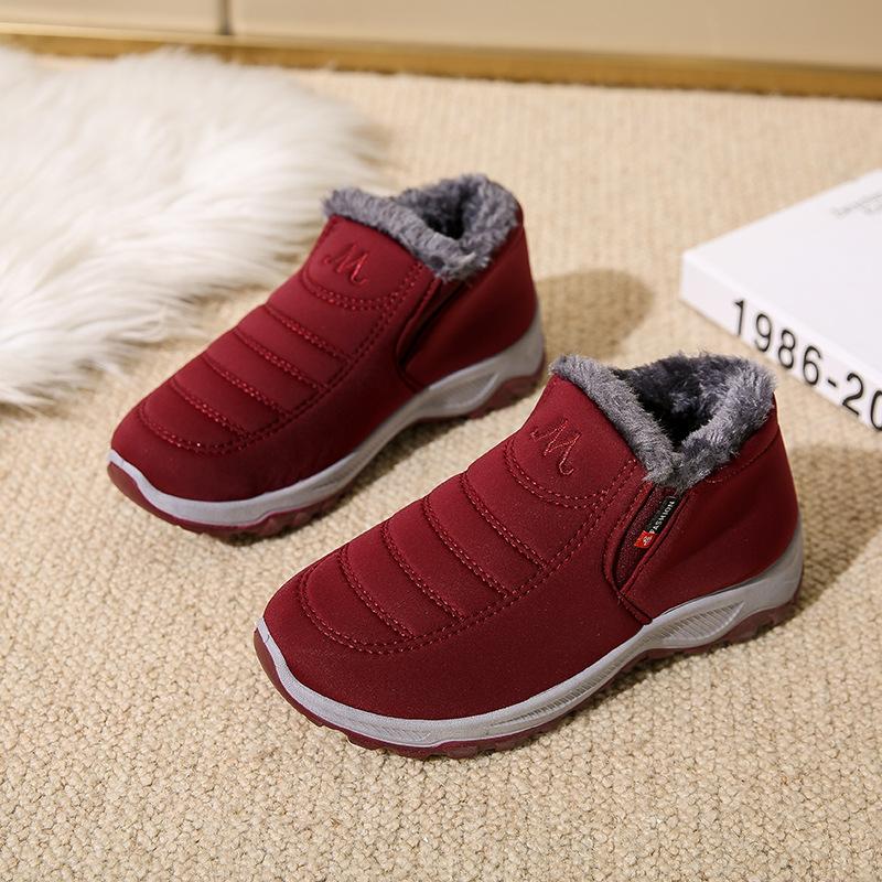 Winter old Beijing cloth shoes men's and women's velvet thickened middle and old walking shoes warm non-slip cotton boots snow boots