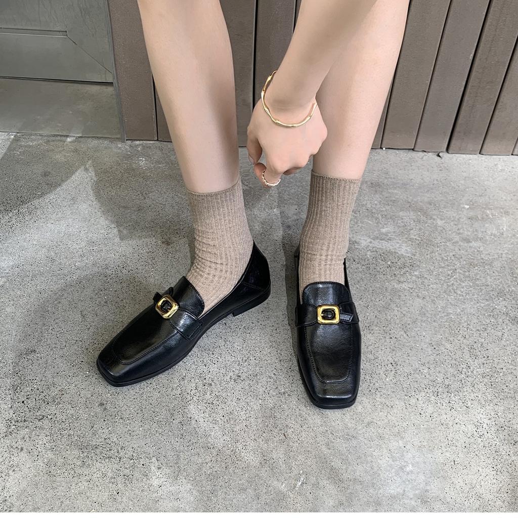 Streng ausgewählte zweite Haare~ Traubenmutter, kleine goldene Schnalle Britische Retro-Vierkantspitze, vielseitige Slipper mit einem Fußpedal für Damen