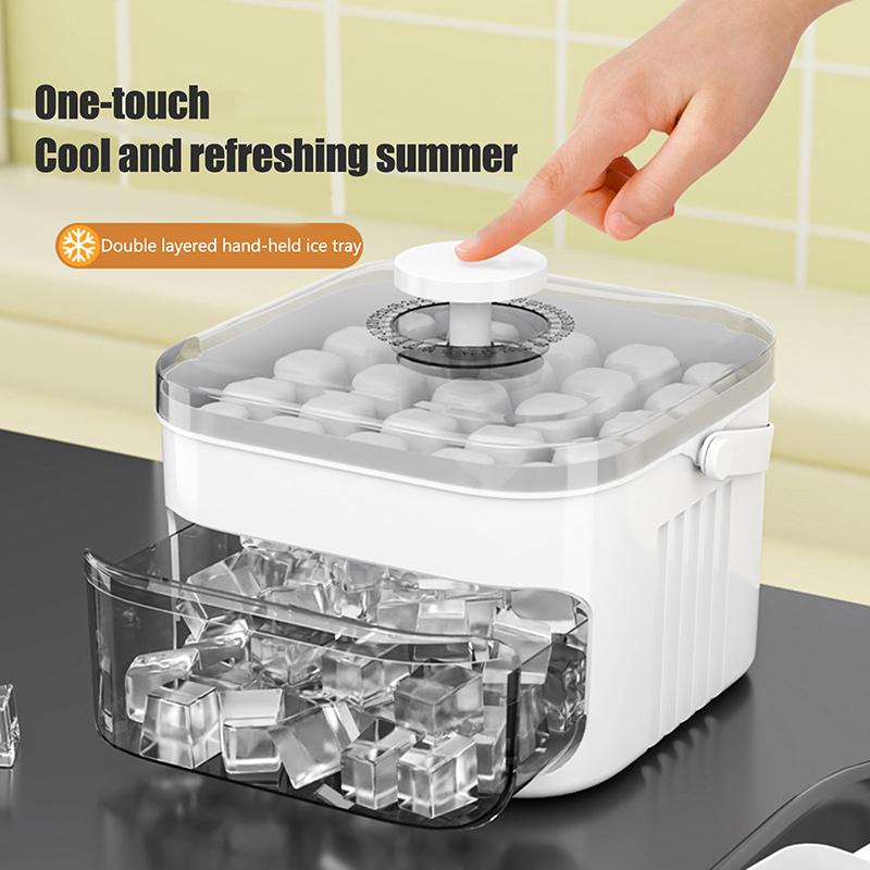 

Очень большой формочка для 50 кубиков льда с легко скользящим двухслойным пищевым лотком для холодильника. Идеально подходит для виски и коктейлей.