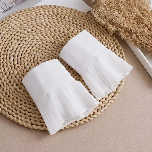 Women Detachable Sleeve Fake Cuffs Female Lace Thin Pleated Flare Sleeve False Cuffs Ruffles Wristband Decorative Accessory