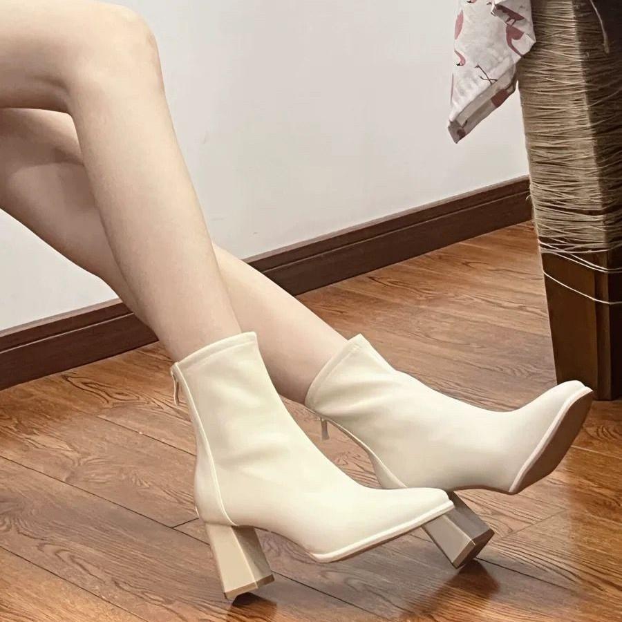 Daily versatile high-heeled short boots 2024 autumn and winter new white thin boots square heel French square Martin boots