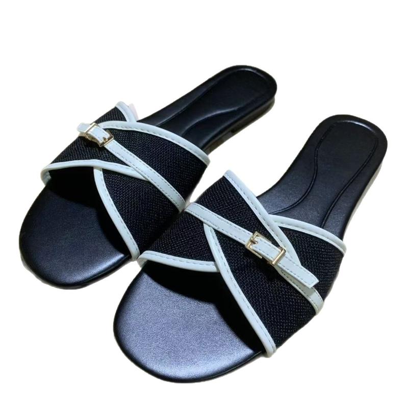 Fashion Novelty Blue Denim Flat Slippers Women Fashion Round Toe Metal Buckle Decorate Brand Designer Shoes Cozy Non-slip Beach Shoes