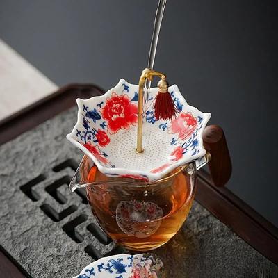 1 Ceramic Tea Filter - Blue and White Tassel Umbrella Design Suitable for Office/home Decoration Suitable for Kung Fu Tea Sets