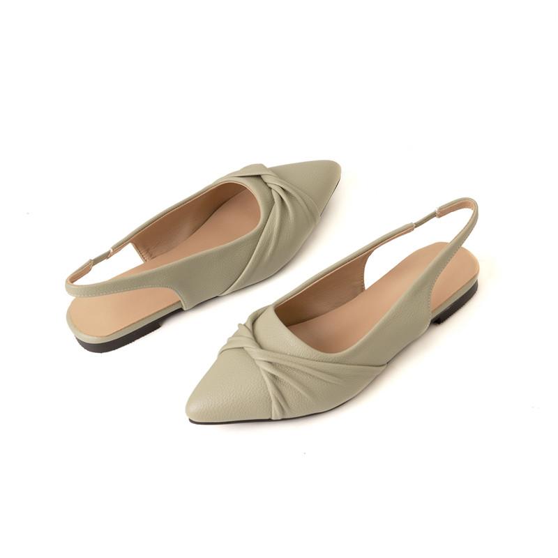 Women's Flat-soled Sandals Summer New Comfortable Versatile Pointed Large-size Sandals