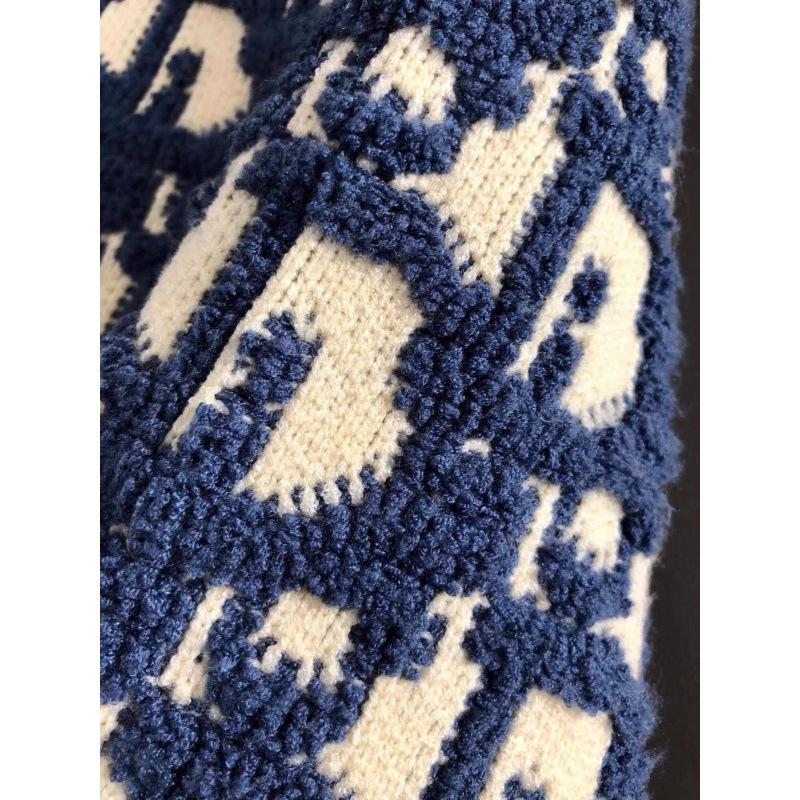 

Men s Trendy Round Neck Sweater, Slim Fit, Autumn/Winter 2025 Collection Medium синій