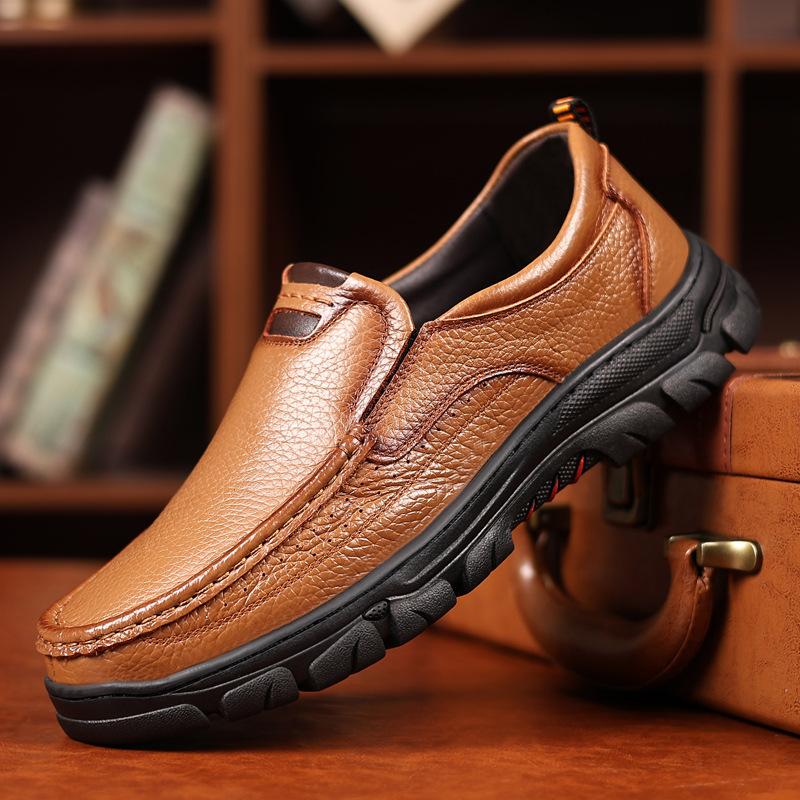 2026 Spring Autumn Business Casual Shoes for Men Solid Color Fashion Leather Shoes Male New Designer Soft Sole Driving Shoe Man