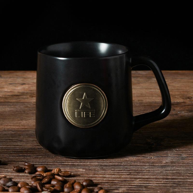 Cute high-value birthday gift girl girlfriend souvenir cute bear ceramic mug meaningful gift