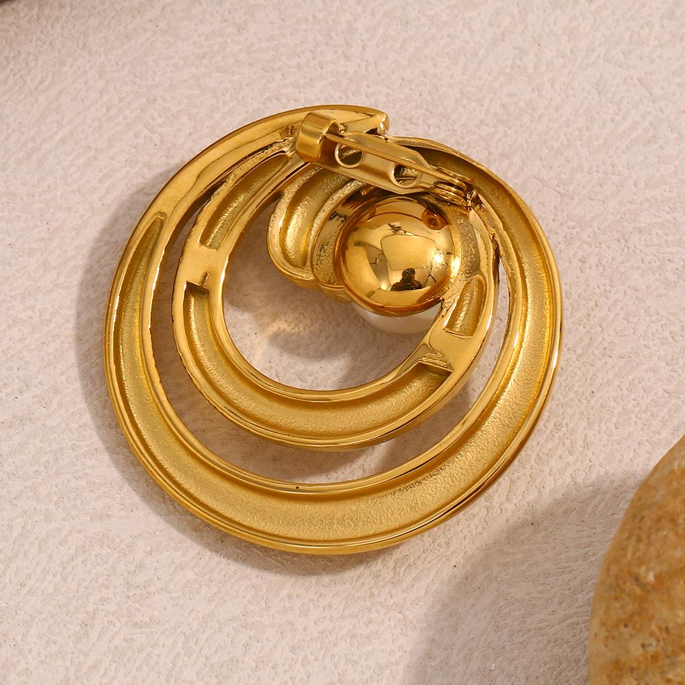 MamacitaSlay Unique 18K Gold Plated Stainless Steel Round Pearl Brooch Waterproof Jewelry Unisex Creative Collar Decoration