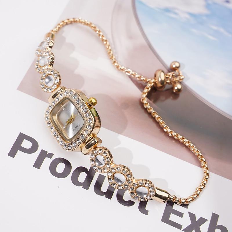 

2025 Новые Женские Роскошные Часы Модные Квадратной Формы Женские Бриллиантовые Регулируемый Ремешок Браслет Кварцевые Наручные Часы Relogios Feminino