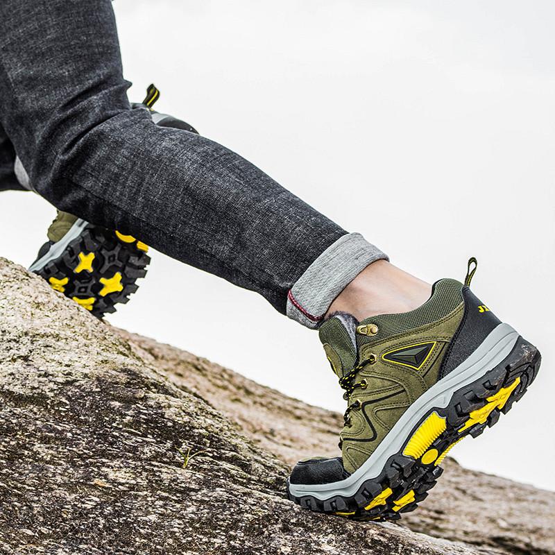Fashion Men's Waterproof Hiking Boots Outdoor Ankle Boots Lightweight and Breathable Hiking Camping Hiking Shoes Hunting Shoes 2025