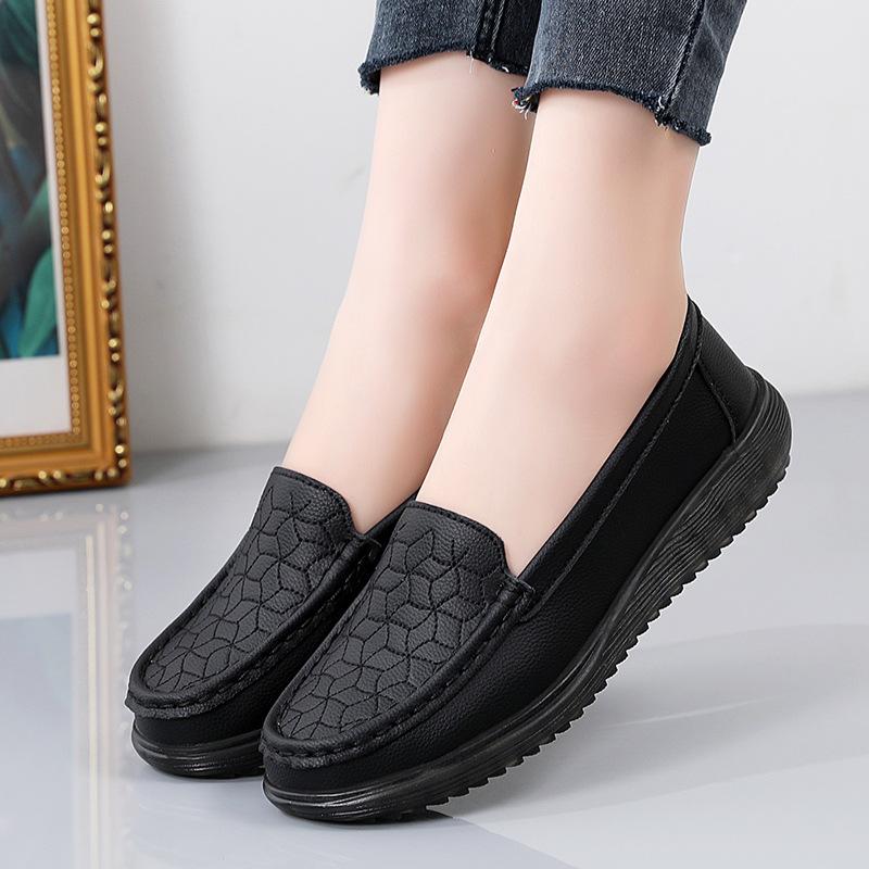 

Spring and Autumn Doudou Shoes for Middle-aged and Elderly Women s Shoes for Flat Soles One Foot Comfortable Soft Soles Mother s Shoes 41