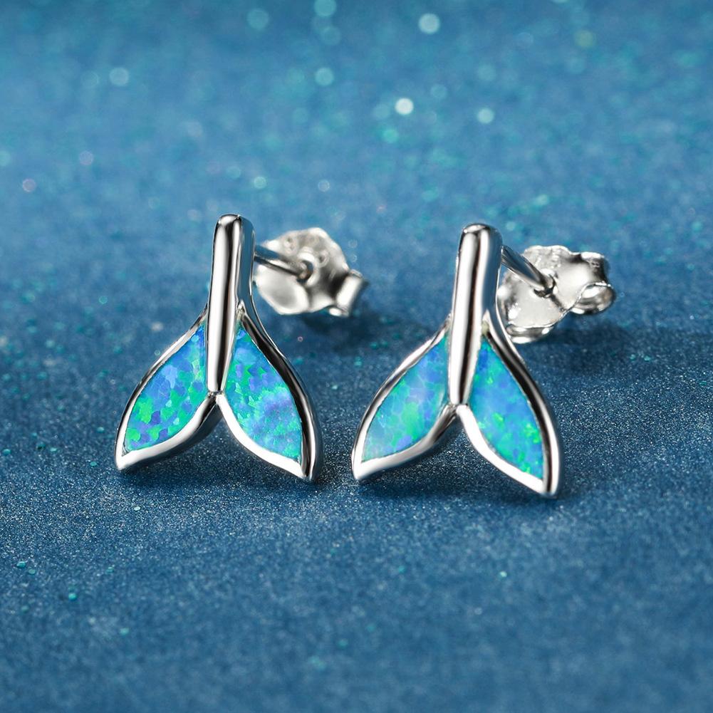 Minimalist Style Personalized Fish Tail Earrings for Womens Holiday Versatile Earrings