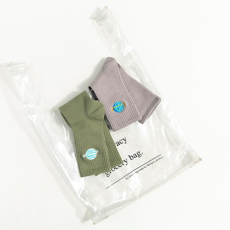 Trendy Women's Planet Embroidery Mid-Calf Cotton Socks - Korean Academy Style