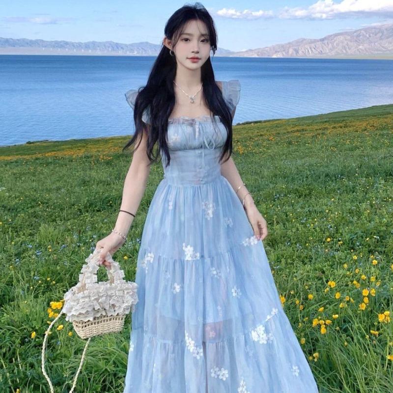 Gentle Blue Floral Small Flying Sleeve Dress Women's Summer Seaside Vacation Beautiful Backless Waist Temperament Long Dress