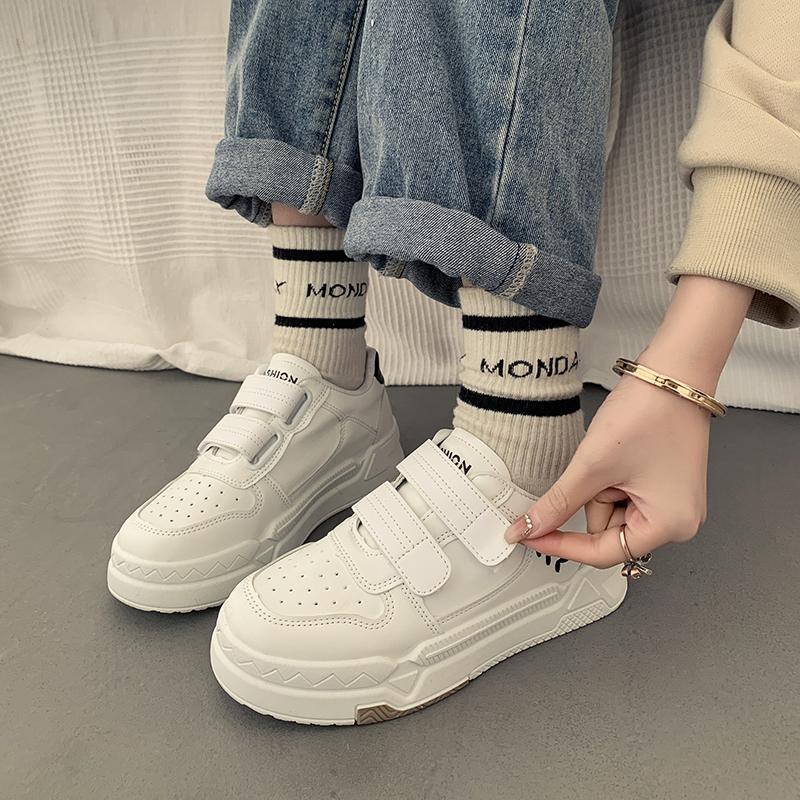 Women's Large Size Casual 2025 Velcro Sports Shoes Comfortable and Non-rubbing Campus Running Height-increasing Women's Shoes