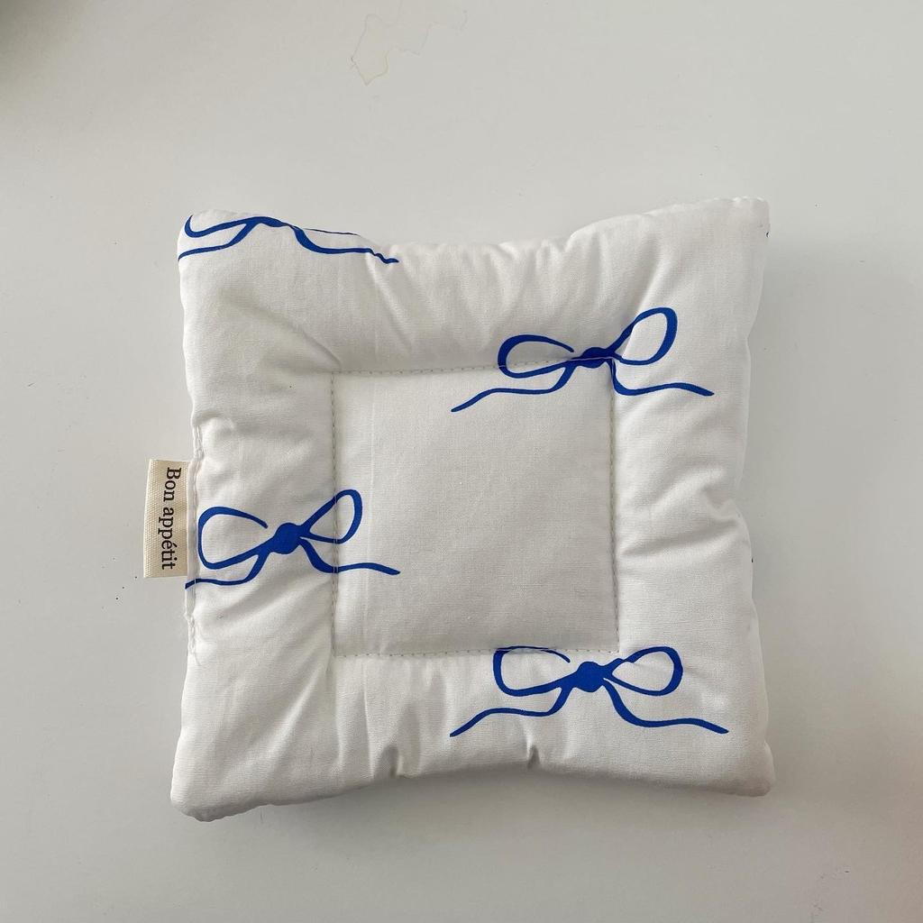 Korean Ins Bow Print Checkered Square Cloth Cotton Coasters Insulated Padded Kitchen Mat Desktop Decorative Props Home Mats