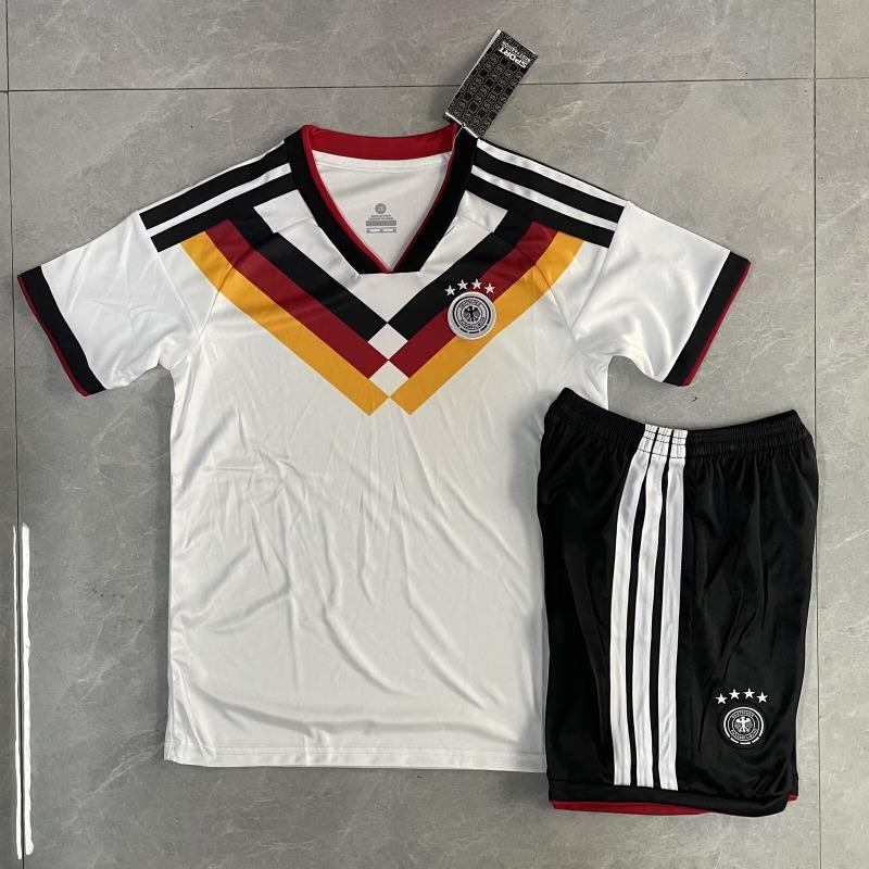 

Spain Portugal Germany Japan Barcelona Real Madrid Chelsea Manchester City France Children s Clothing Children s Football Jerseys size 16 (height 95-105)