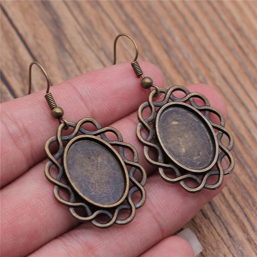 Drop & Dangle Earring Oval Ear Hook Glass Cabochon Base Setting Tray Vintage Jewelry SuppliesEarring Size 18x19mm QE017