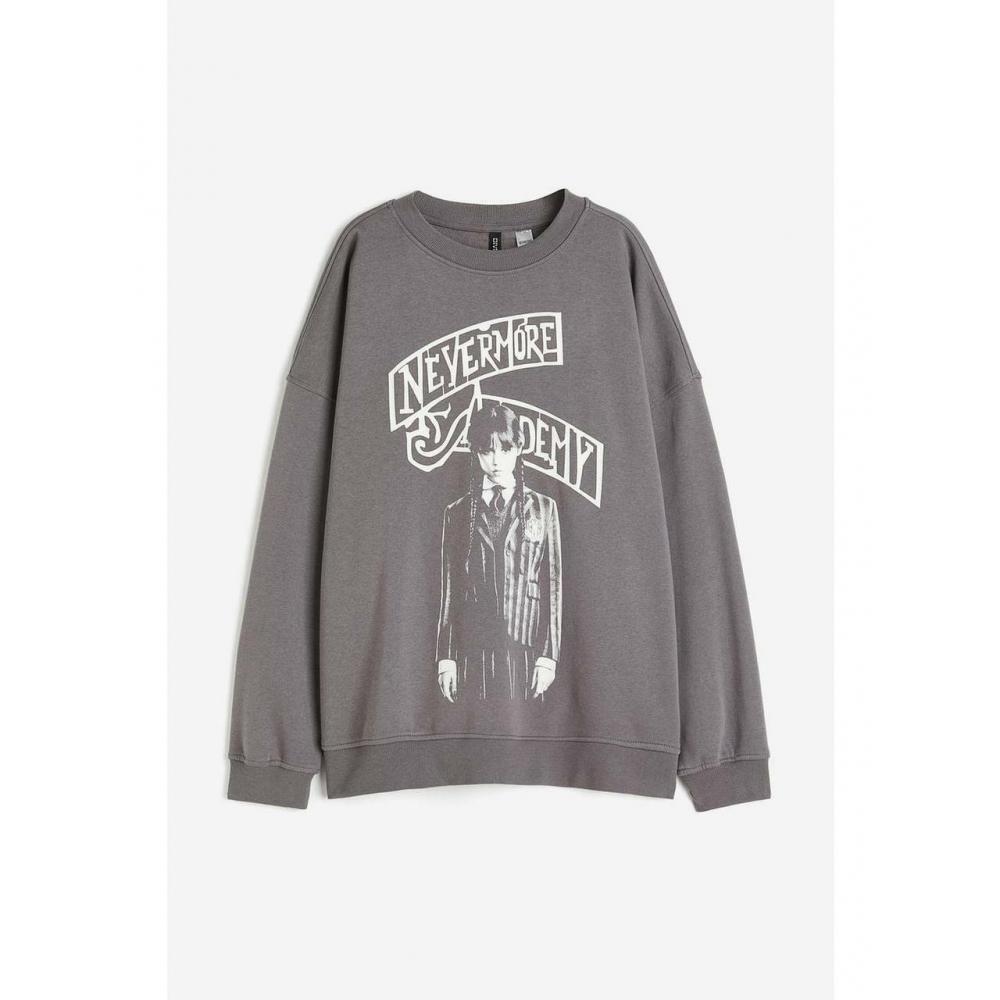 

H&M оверсайз-свитшот с принтом темно-серый Wednesday 1163238017