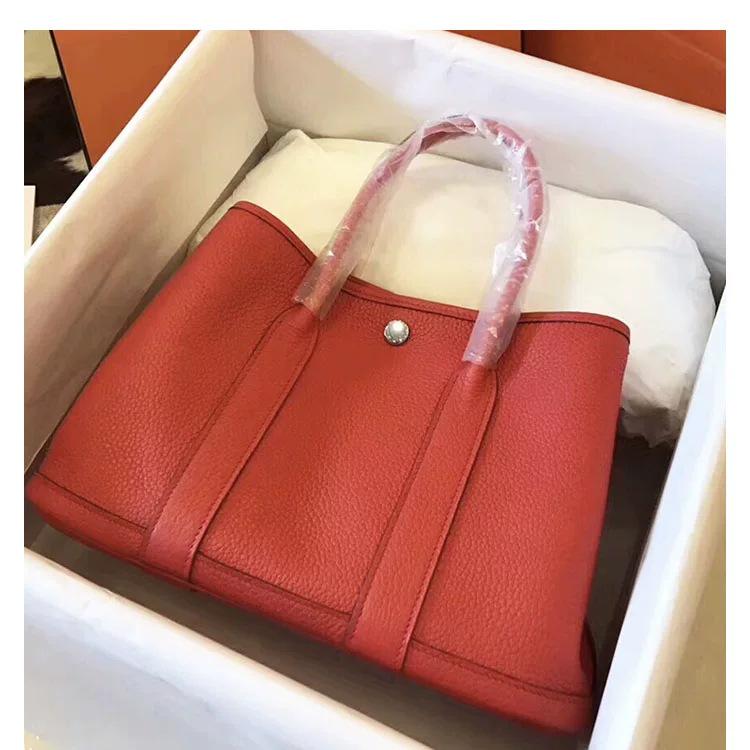 2023 Women's Genuine Leather Bucket Tote - Large Capacity, Versatile Crossbody & Shoulder Bag