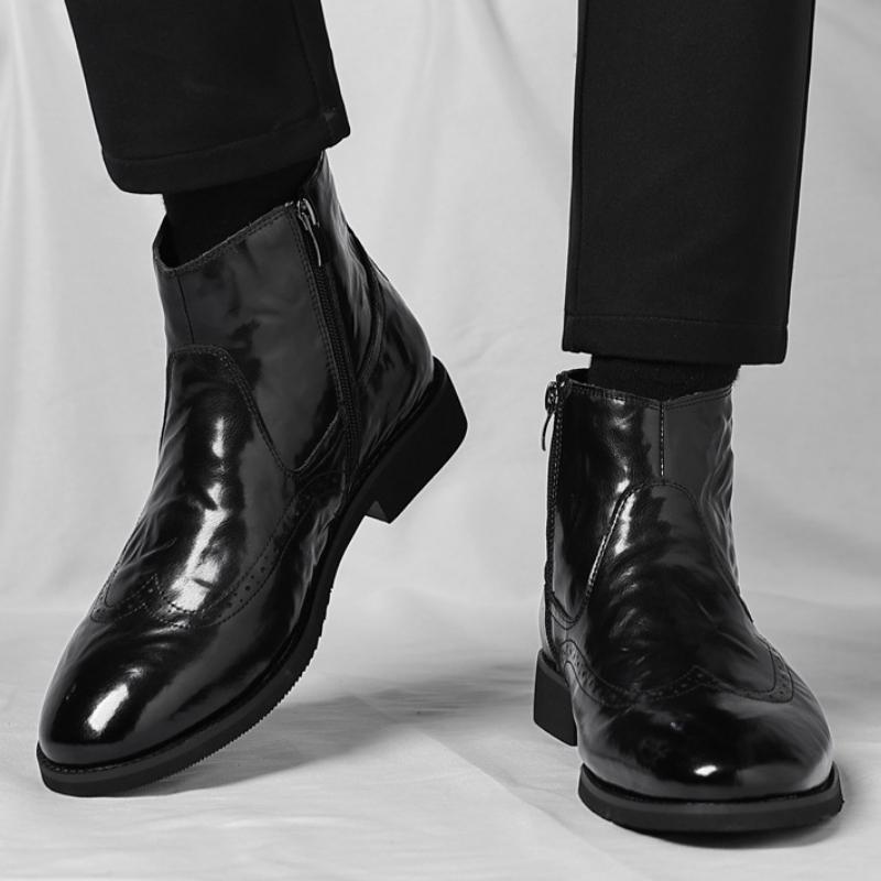 Autumn Winter Large Size Leather Chelsea Boots for Men Fashion Casual Soft Sole New Designer Brogue Shoes Man Ankle Boots