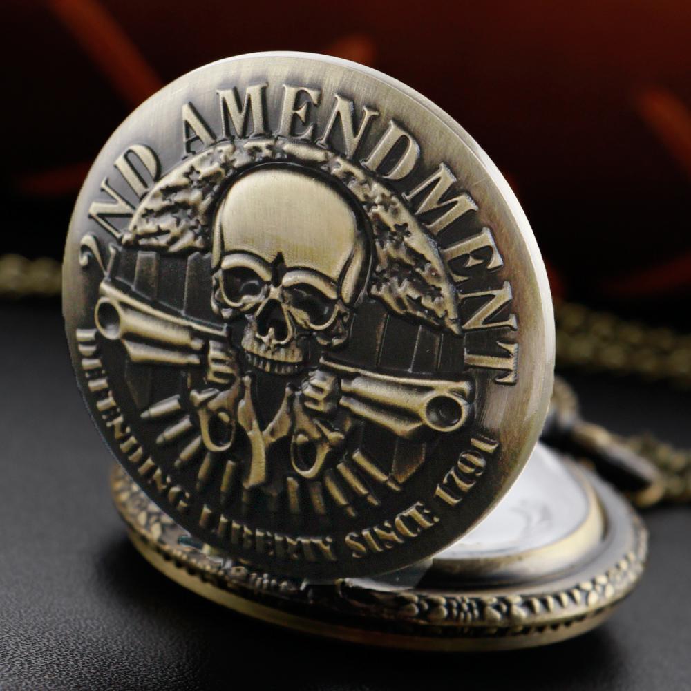 Orologio da Tasca Scheletro Cavaliere Quarzo Orologio Collana Steampunk Ciondolo Orologio in Metallo Acciaio Inossidabile con Catena Corta Regalo Cf1223