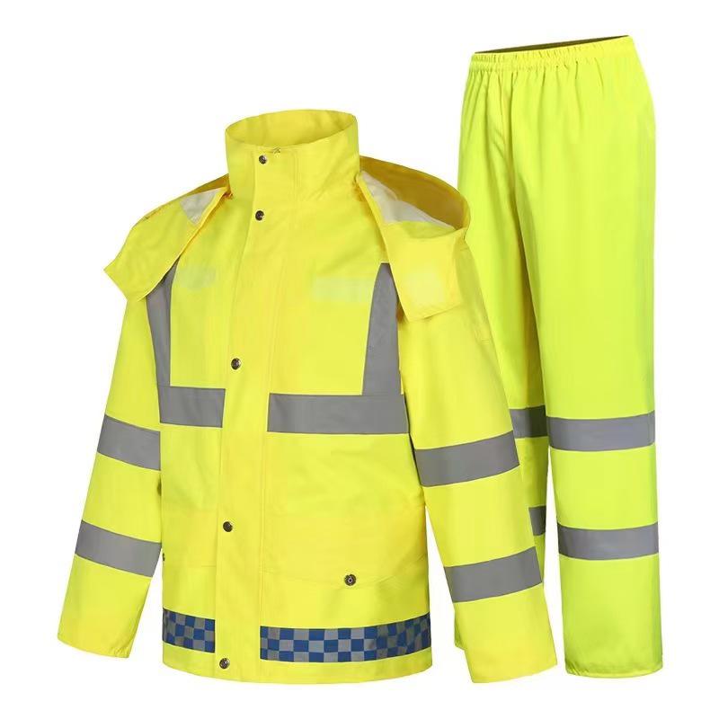 Impermeable y Pantalones Reflectantes para Trabajadores de Tráfico y Saneamiento