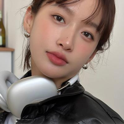 English Letter Ear Buckle Women's Simple Niche Design Sense Japanese and Korean Autumn and Winter Earrings Water Drop Earrings Jewelry