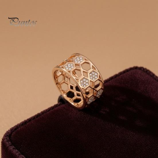 Lightweight Metal Scarf Ring Honeycomb Silk Ring, Hollow-out Bandana Slide Rhinestone Holder for Women Neckerchiefs Shawls Shirts Electroplated