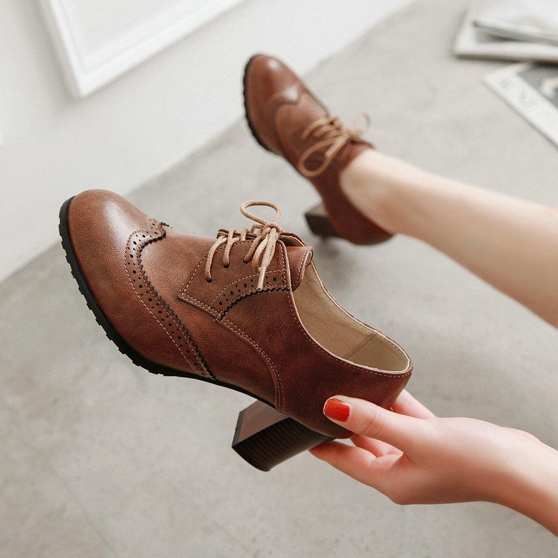 Fashion Women's Pump Shallow Brogue Shoe Vintage Chunky Heel Cut Out Oxford Shoes Woman Lace Up Female Fashion Elegant Ladies Short Boot