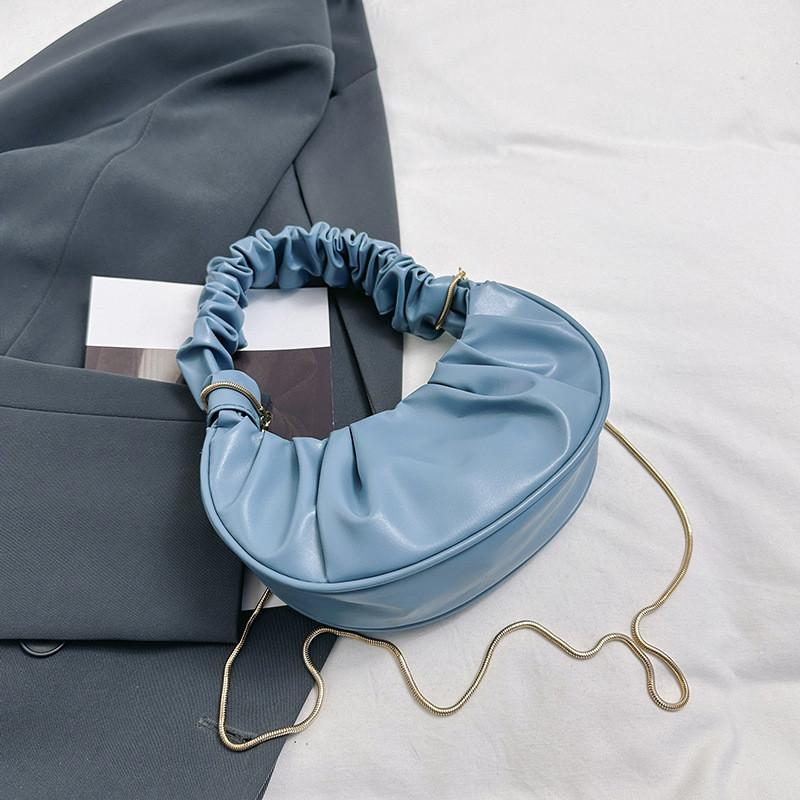 Trendy Black Moon Bag Stylish Chain Shoulder Bag Versatile Fashionable Handbag