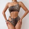Tuta sexy da donna con stampa leopardata, doppia fila di catena con anelli O, taglio in vita, body comodo