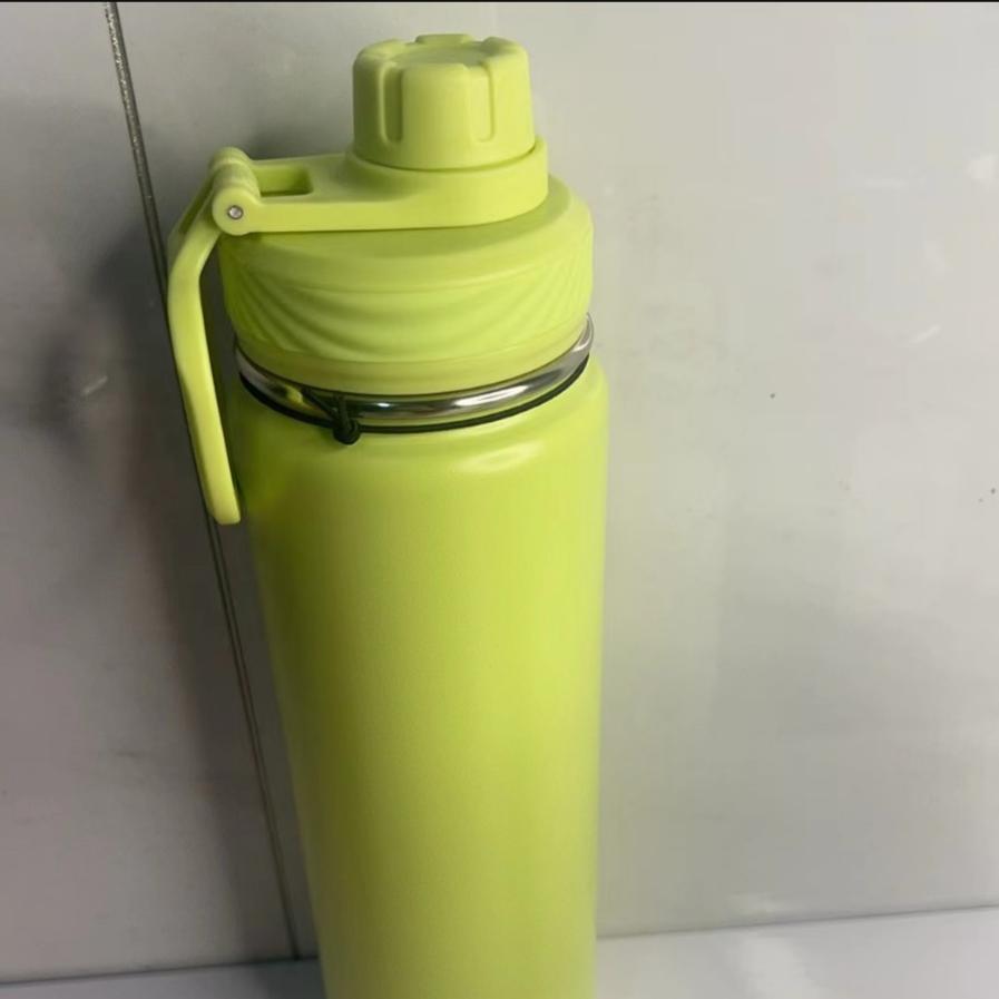 Portable Large Capacity 710Ml Insulated Cup 304 Stainless Steel Yoga Pot For Male And Female Students Couple Cup Holiday Gift Items