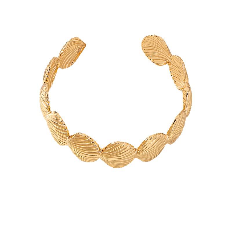 European & American Ocean Shell Bracelet: Summer Beach Vacation Jewelry, Versatile Open Design