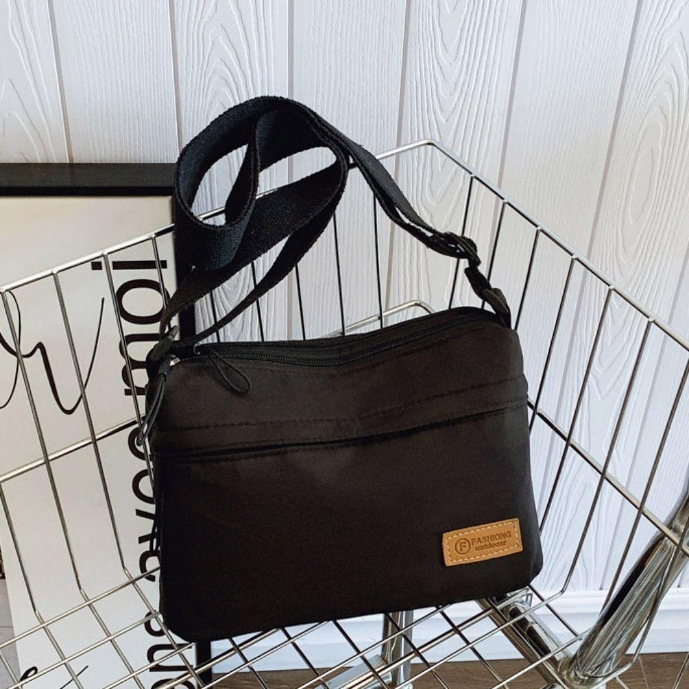 Korean Style Nylon Crossbody Bag Causal Sports Shoulder Bag Fashion Square Message Bag  Travel