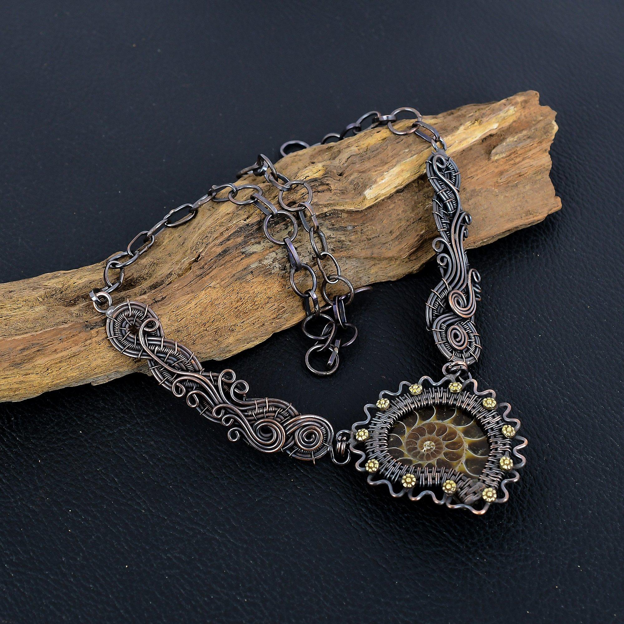 

Ожерелье с аммонитом, обернутое медной проволокой 999 пробы, с регулируемой цепочкой, ожерелье из драгоценных камней ручной работы ко Дню памяти