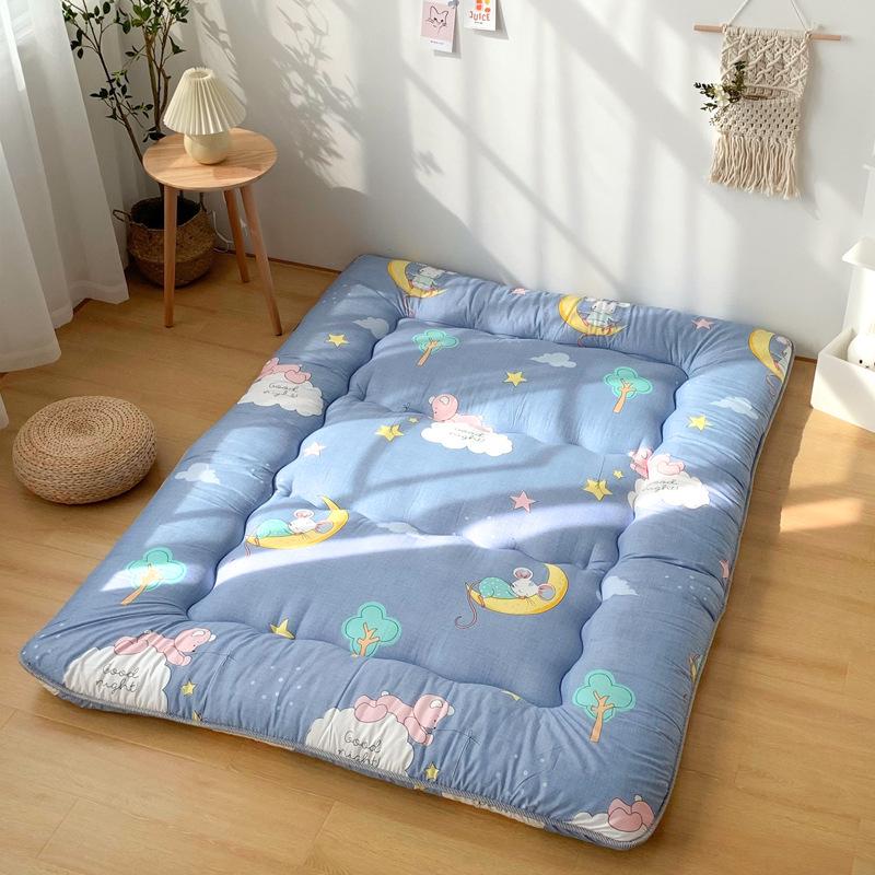 Thickened Tatami Floor Mattress - Foldable Sleeping Mat for Living Room or Bedroom