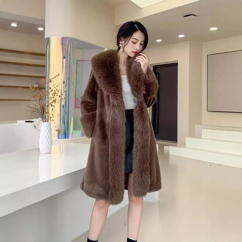 Autumn and Winter Women's Extended Toka Imitation Fur Suit Collar Coat Coat Artificial Fur Imitation Fur Coat