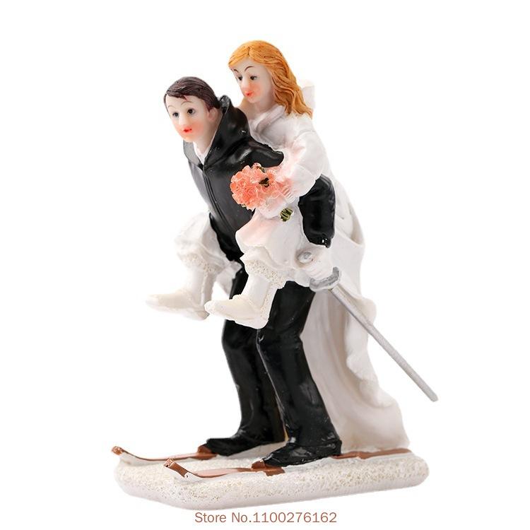 Wedding Romantic Bride and Groom Toppers Couple Figurine Marriage Funny Cake Toppers Dolls for Wedding Cupcake Decoration New