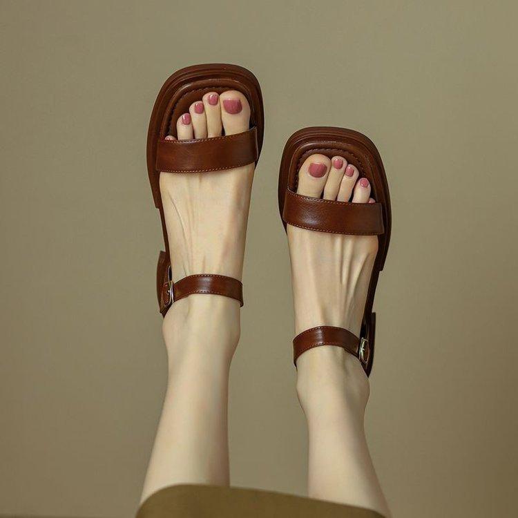Fashion Sandals 2025 summer low heel Roman shoes with exposed toes simple and comfortable flat bottom women's shoes
