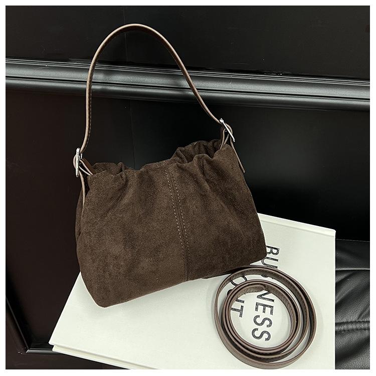Niche design handbag women's 2025 new Korean fashion retro shoulder bag trend versatile messenger bag trend