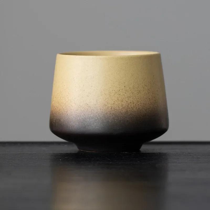 Keramický šálek na kávu v japonském stylu Hrnek na víno Hrnky na vodu Hrnky na vodu Dárkový velkoobchod 200 ml Porcelánové Osobní hrnky na čaj z keramiky