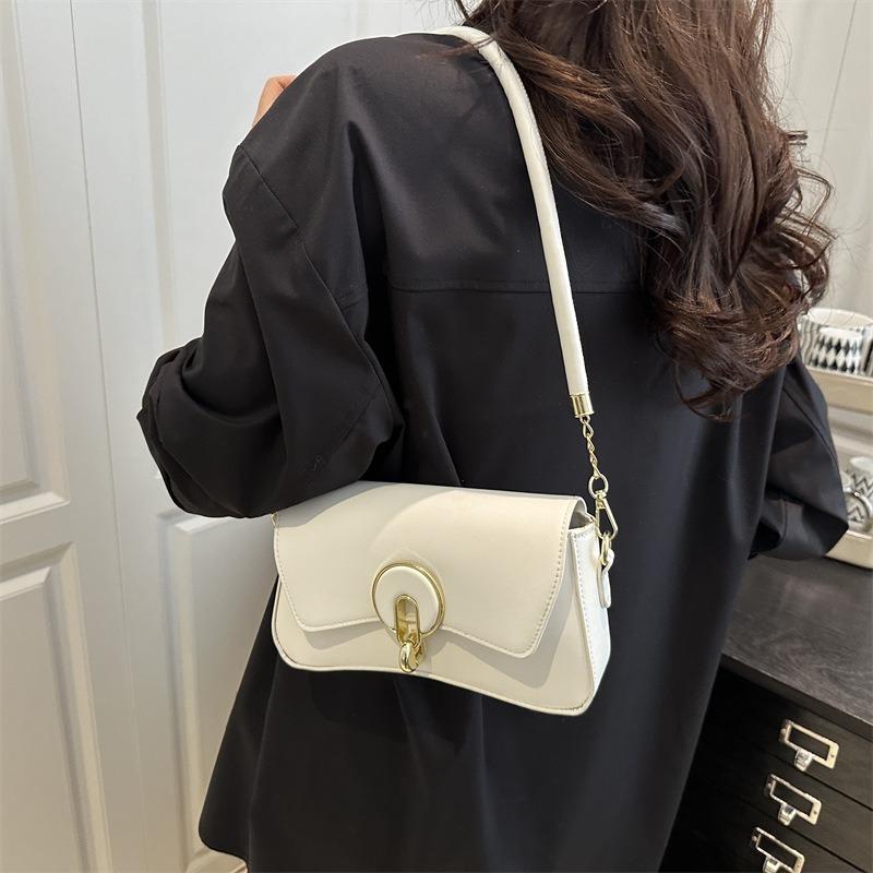 High-end Niche Design Single Shoulder Armpit Bag Women's New Fashion Versatile Commuter Texture Handbag