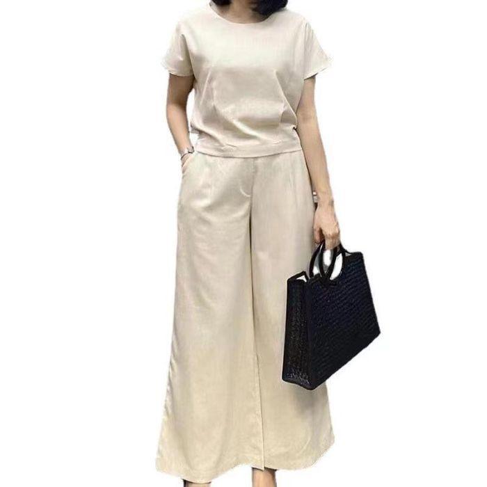 Plus Size Solid Color Short-Sleeve Sports Suit for Spring & Summer