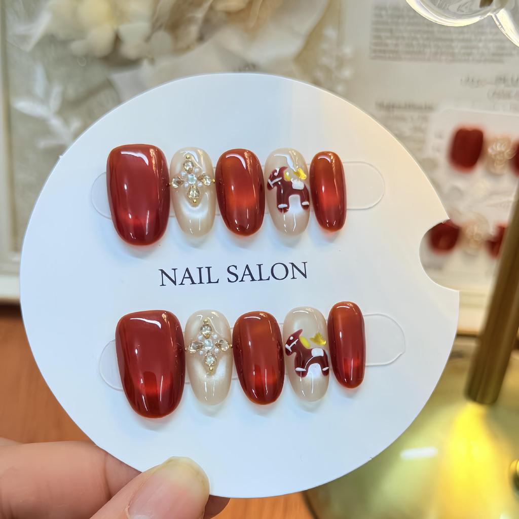 Instantly Rich Red Handmade Press-On Nails: Elegant Wedding & Festive New Year Nail Art for a Beautiful Complexion.
