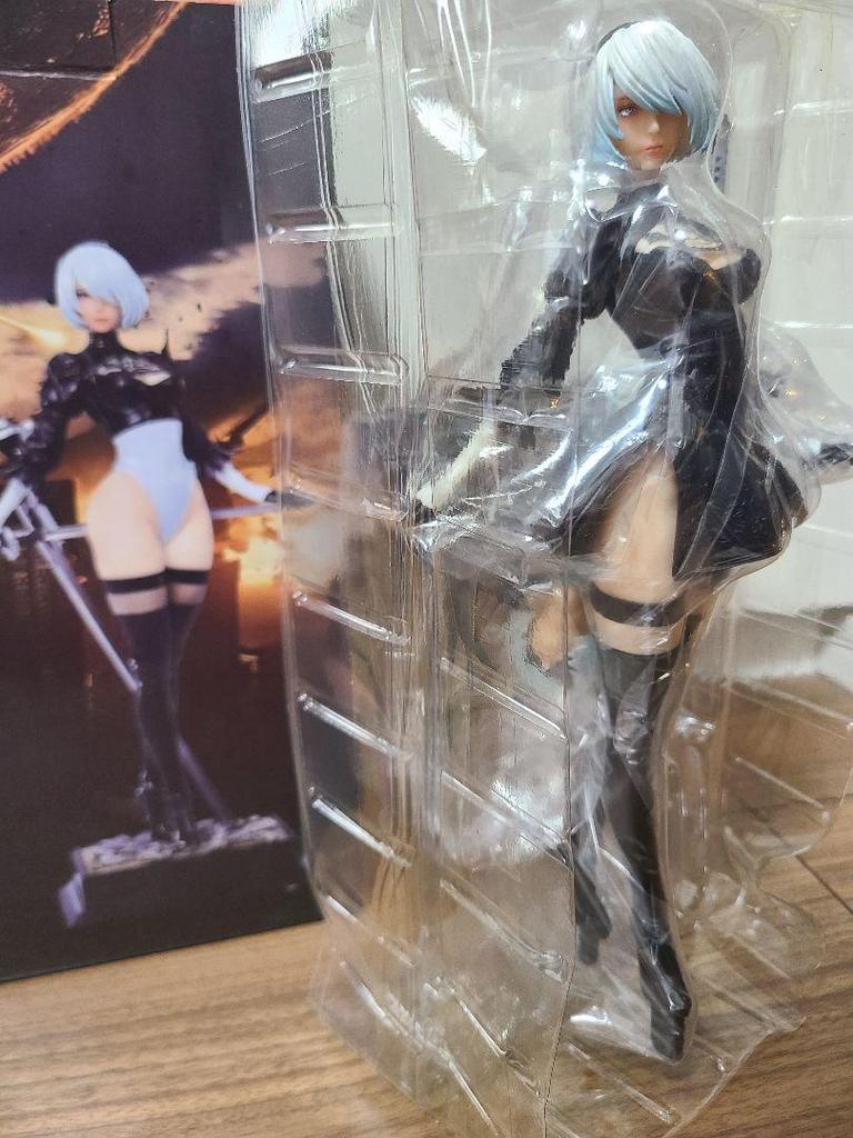 [USED] NieR:Automata 2B Figure
